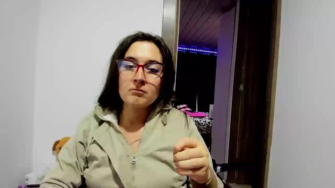 sweet__suck69 on Cam4 