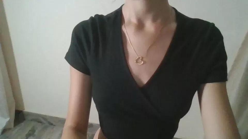 Offline sweet_mia_love on Cam4