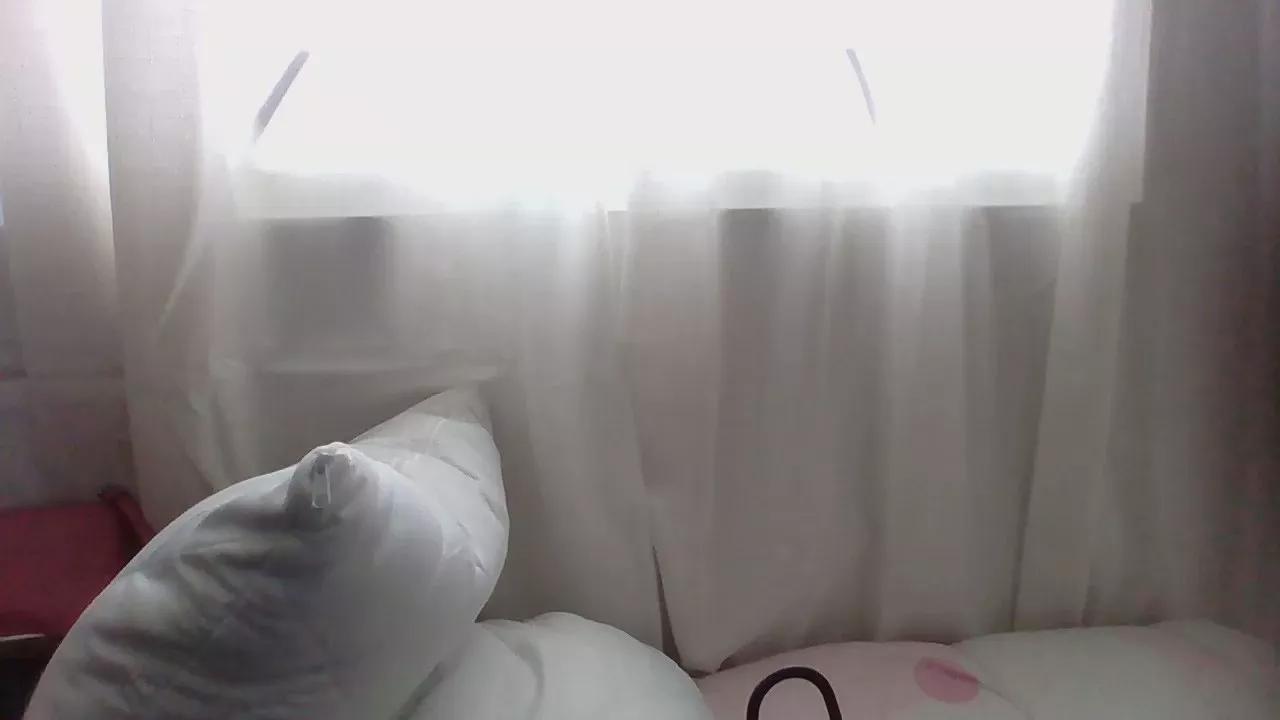 Sweetasian74 on Cam4 