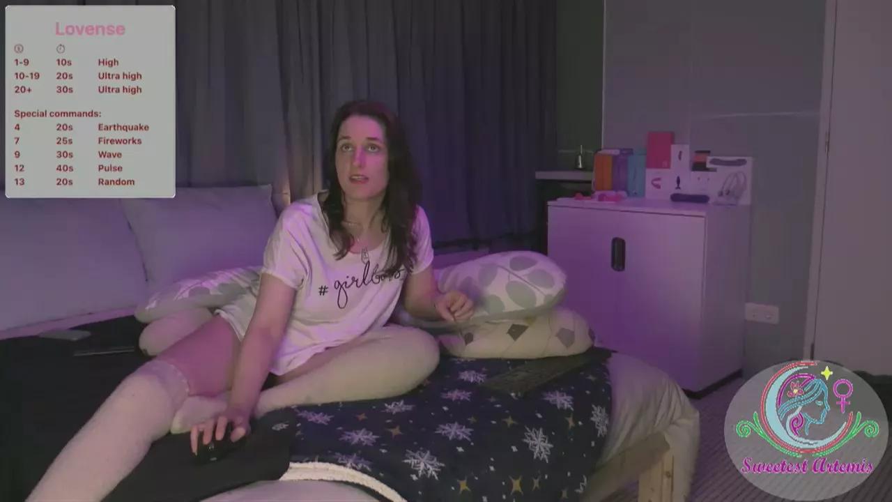 SweetestArtemis on Cam4 