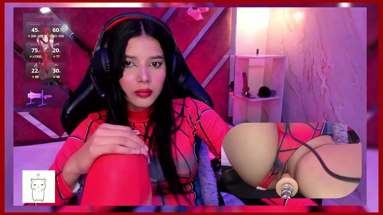 SweetieCloe on Cam4 