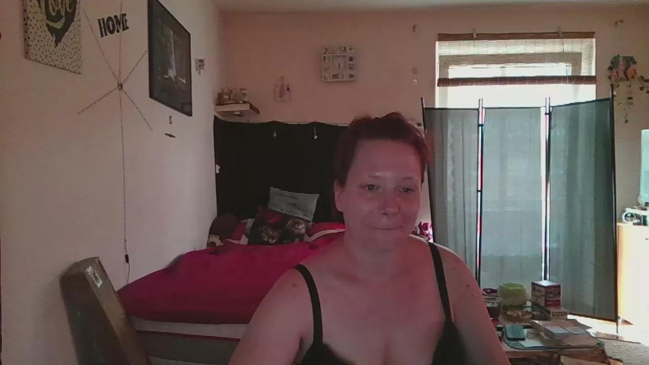 Offline sweetkisskate on Cam4