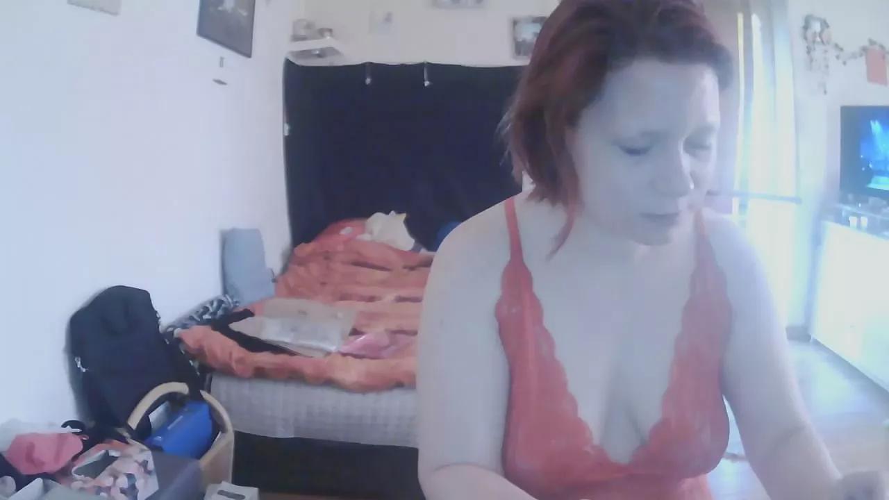Offline sweetkisskate on Cam4