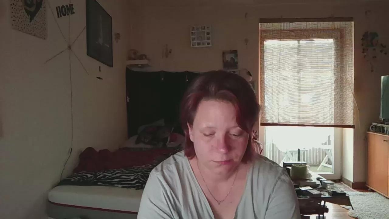 Offline sweetkisskate on Cam4