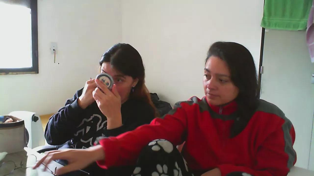 Offline sweetredhota on Cam4