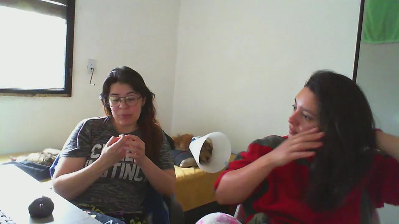 Offline sweetredhota on Cam4