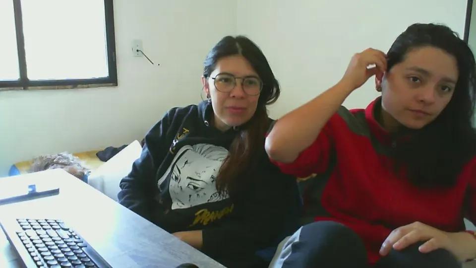 Offline sweetredhota on Cam4