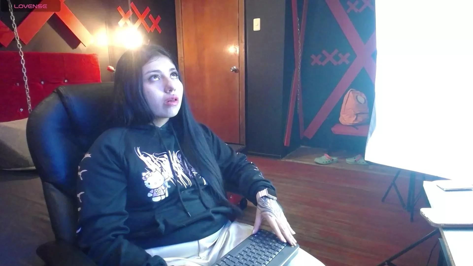 sweety_ashly on Cam4 
