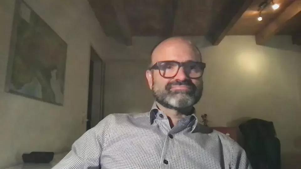 Offline Swiss_man_69 on Cam4