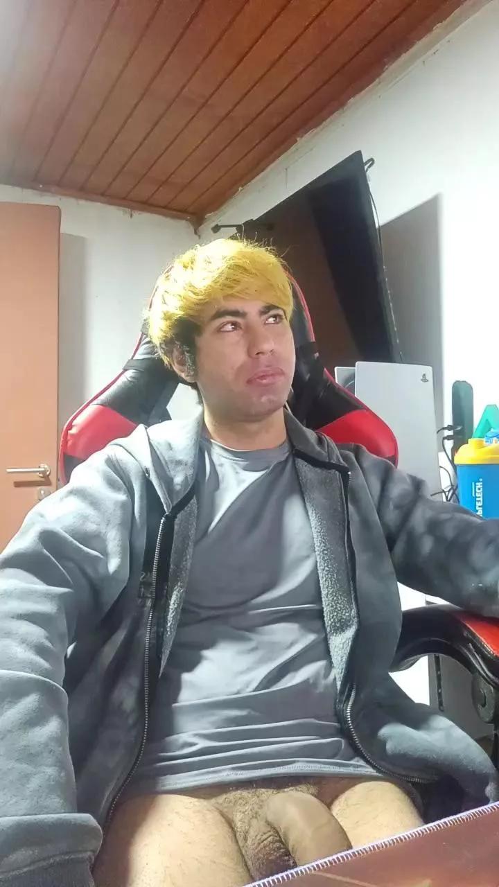Takahashimk2 on Cam4 