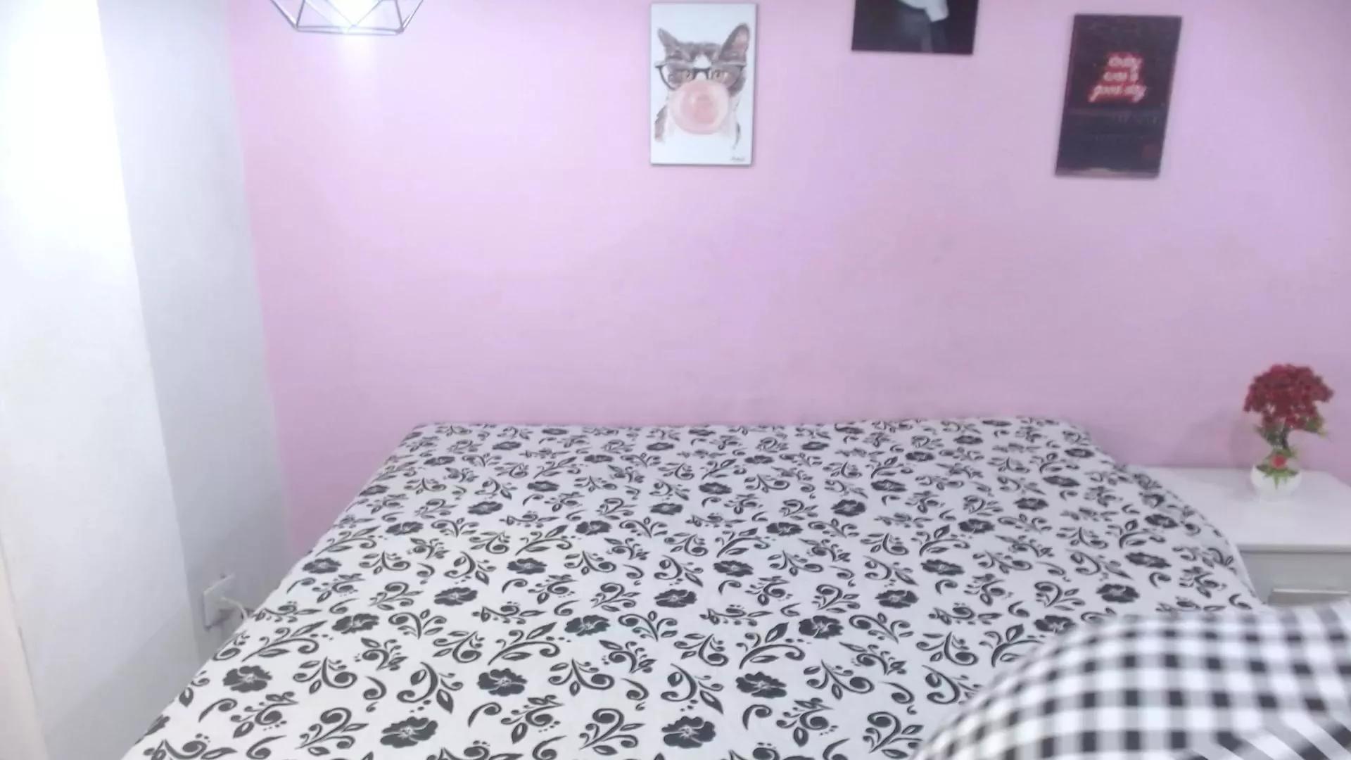 talia_isabella on Cam4 