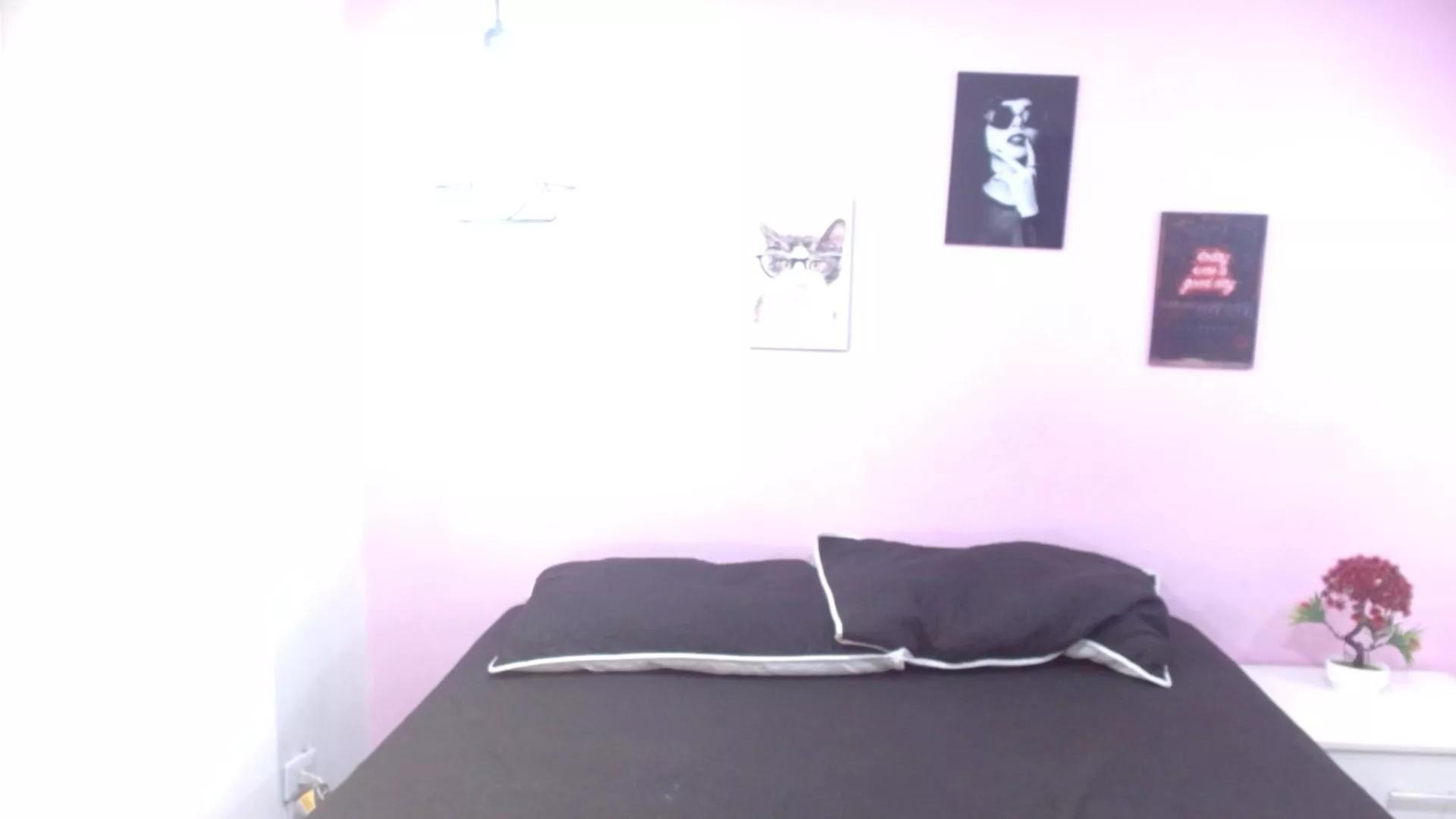 talia_isabella on Cam4 