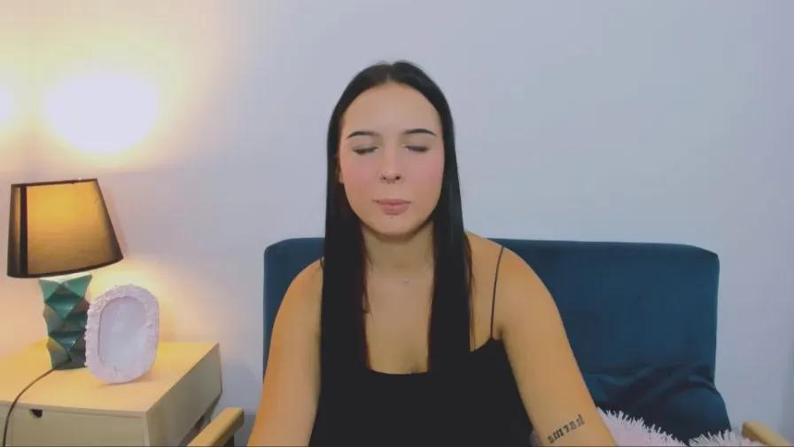 TaliaAngelic from Cam4