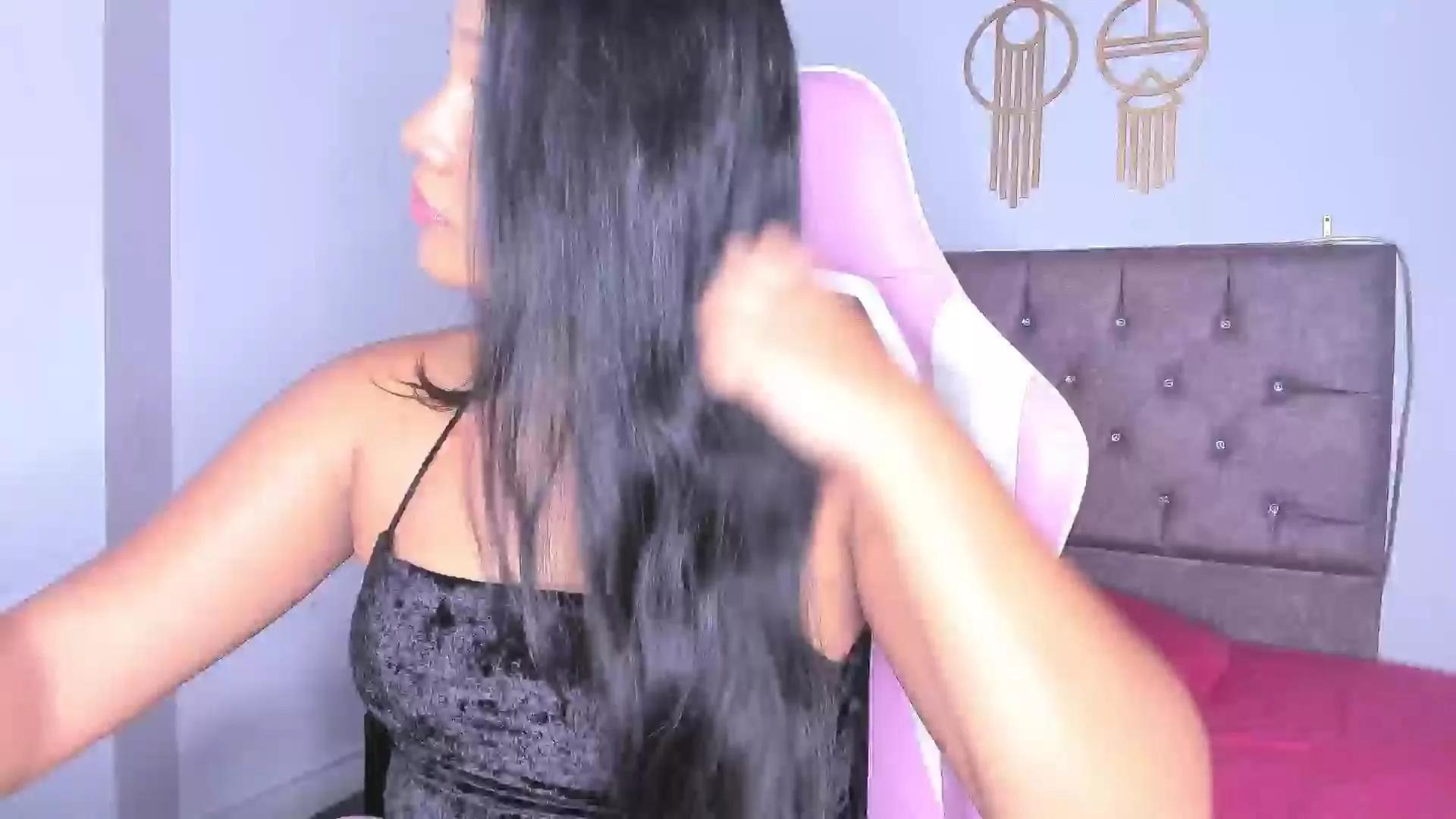 Tamara_Johns on Cam4 