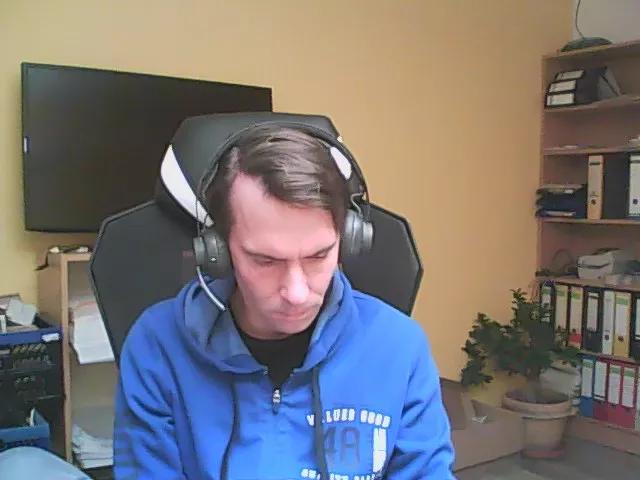 TangaTyp on Cam4 