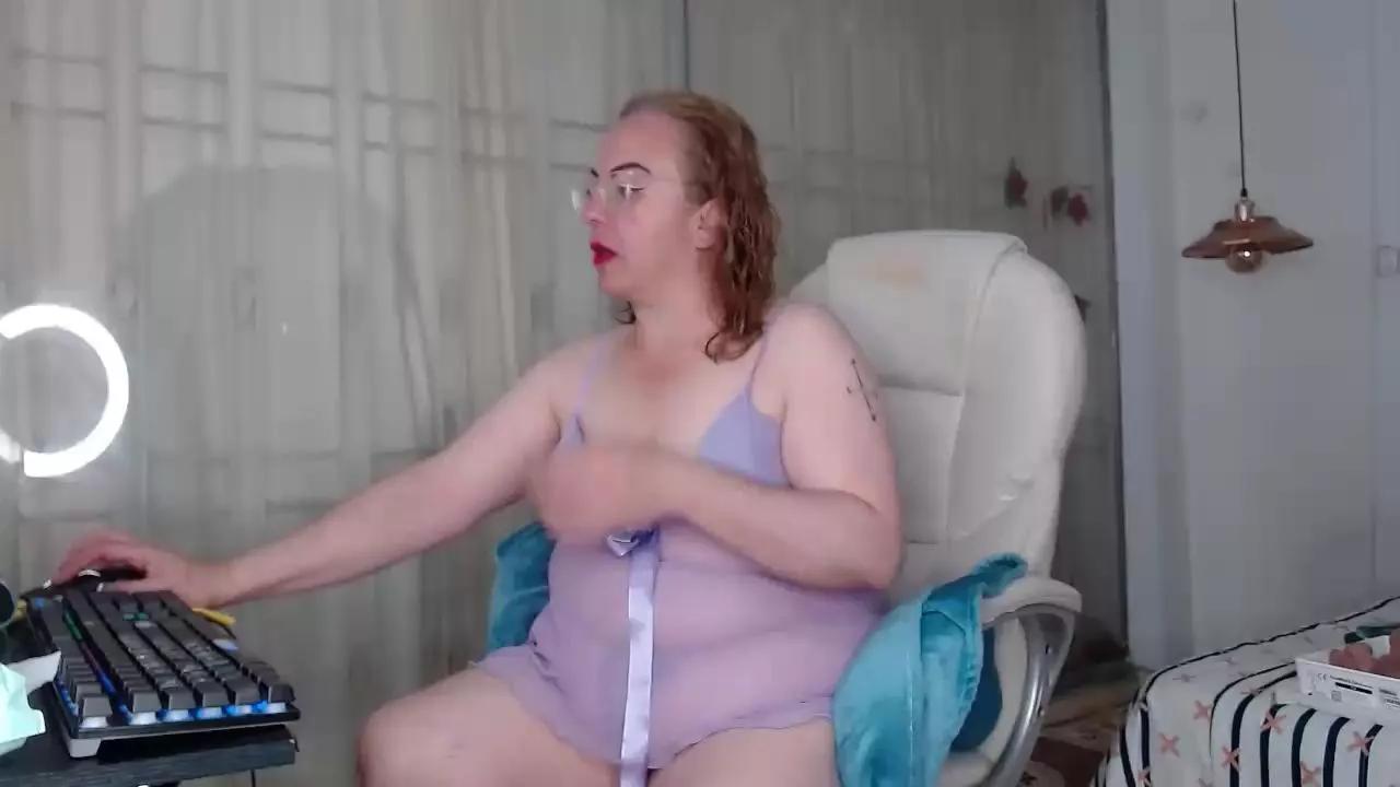 tania_milff on Cam4 