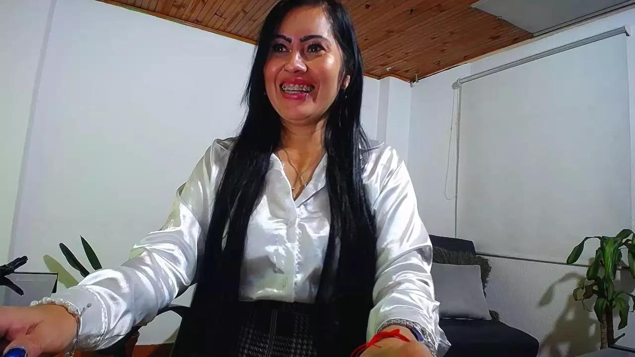 taniamature on Cam4 
