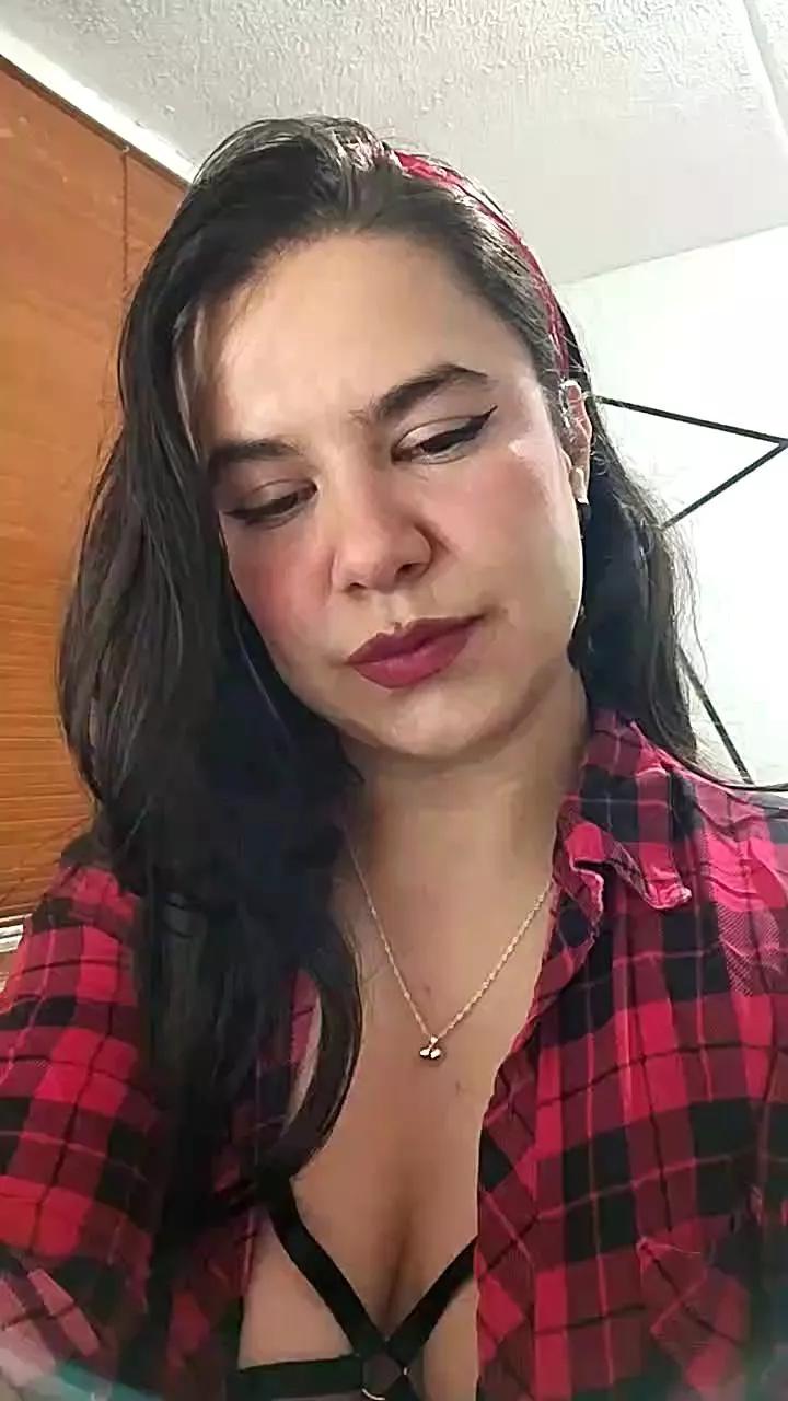 Tannia_Ford on Cam4 
