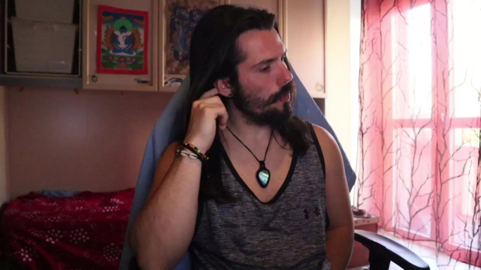 Tantra_Man_Yogi on Cam4 