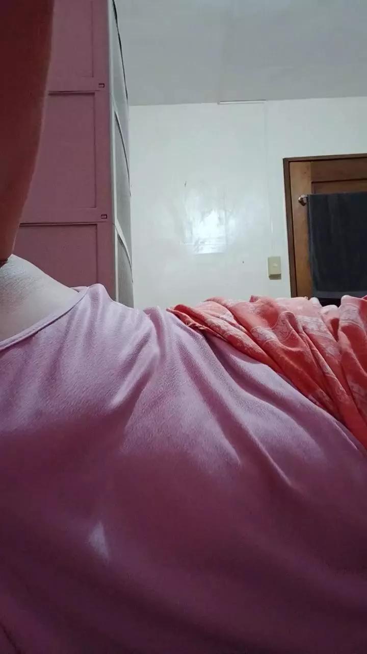 tastegranny on Cam4 