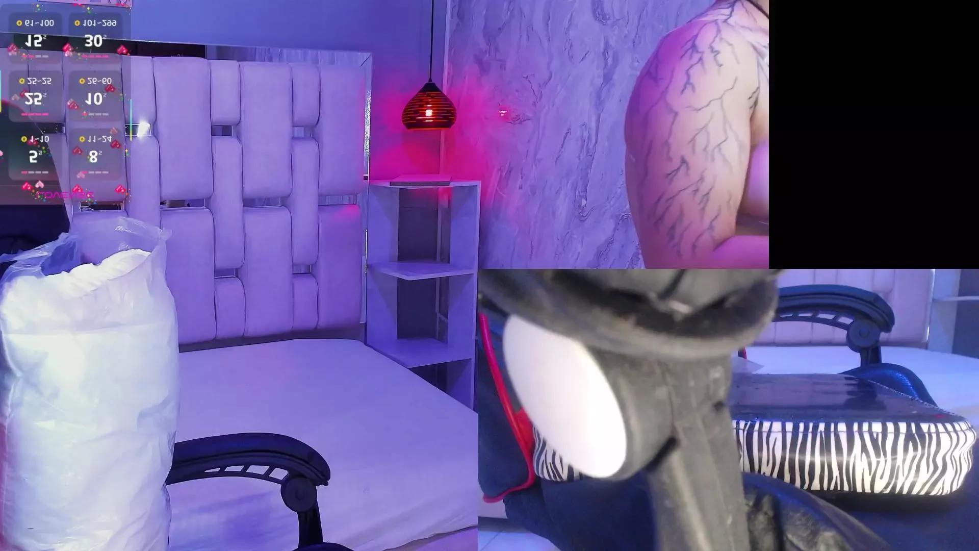 TaylorLeeh on Cam4 