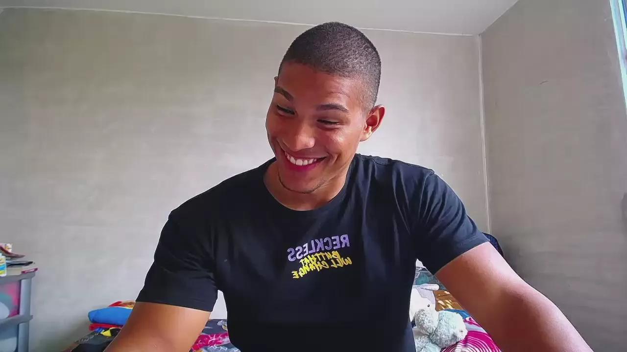 teddyfit_19cm on Cam4 