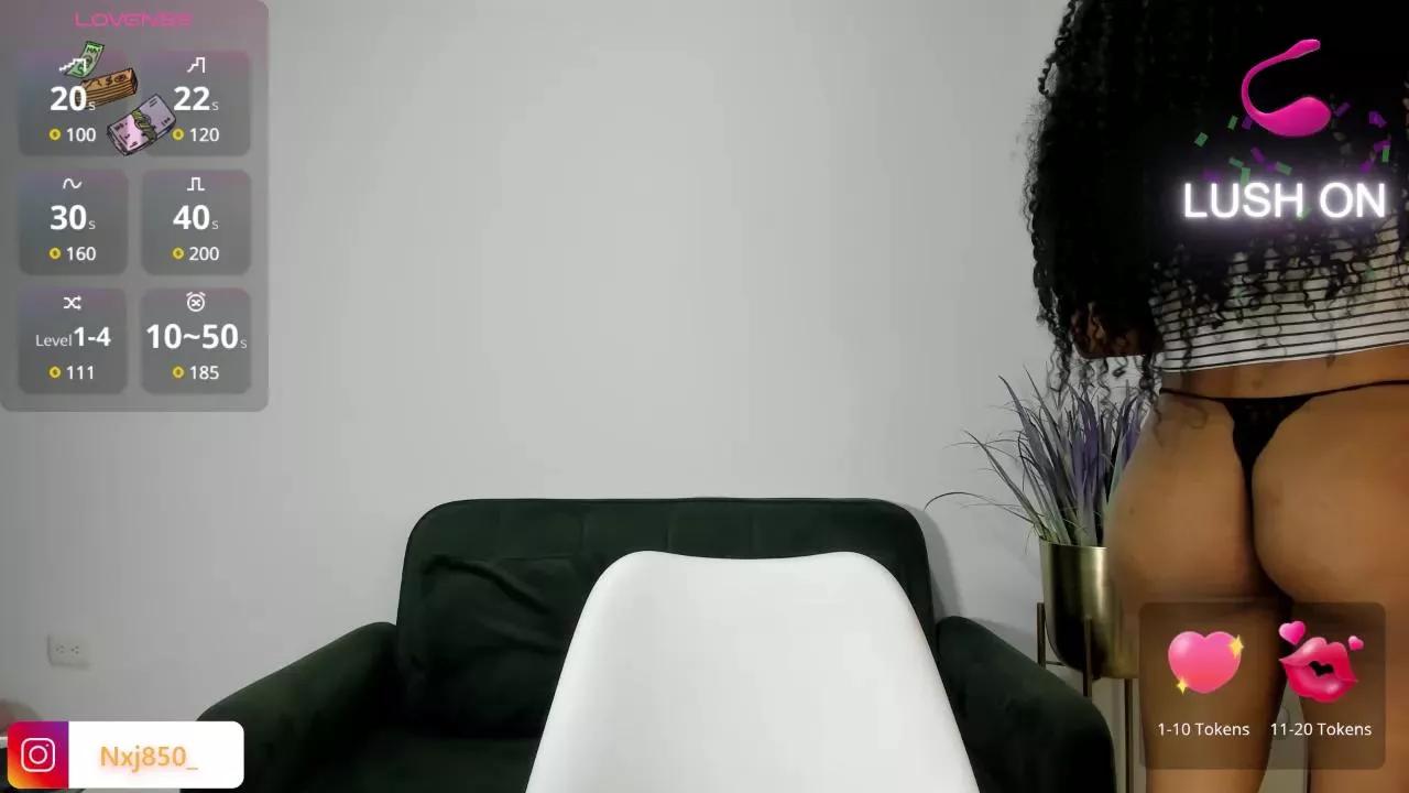 Teresa_Coluchi on Cam4 
