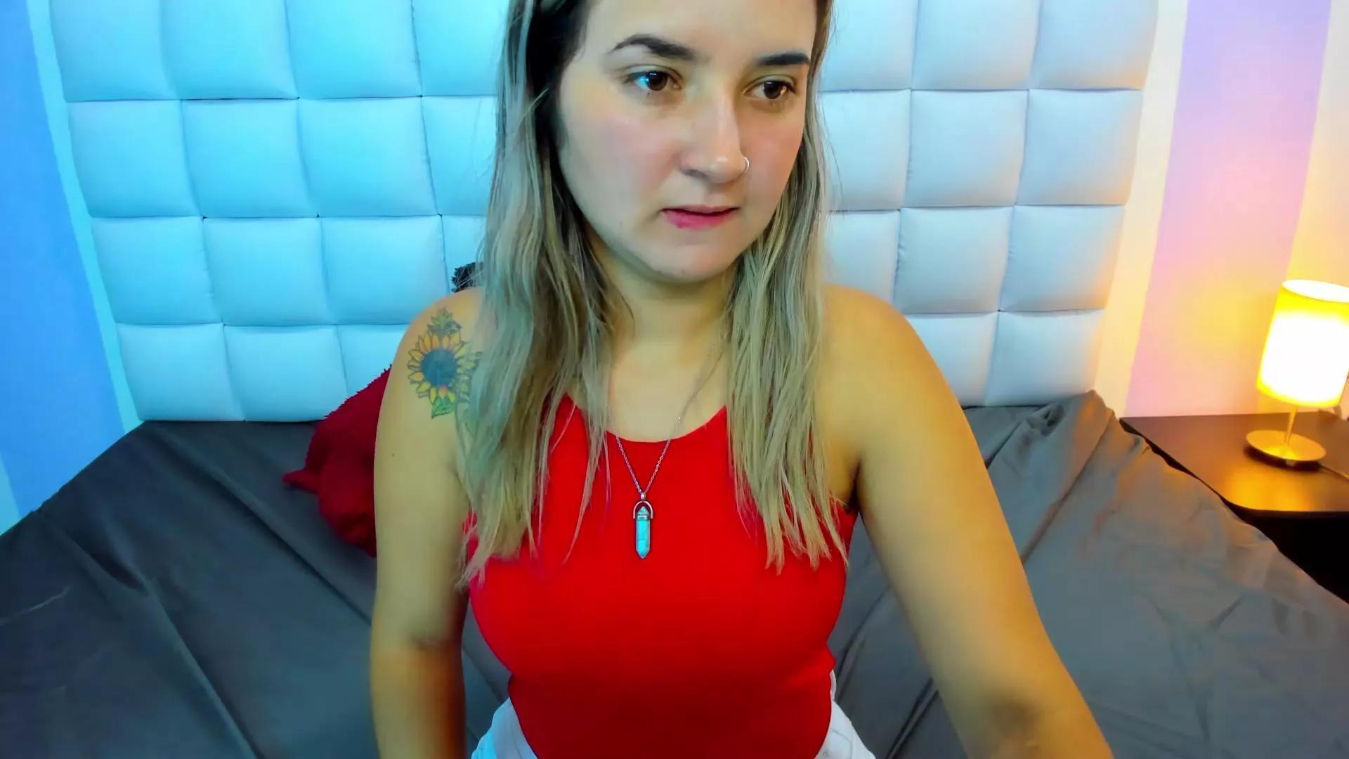 teresasroom_ on Cam4 