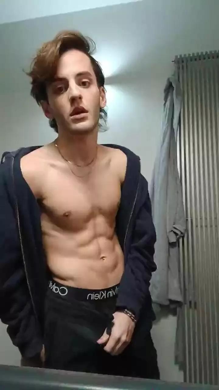 Thefallenangel on Cam4 