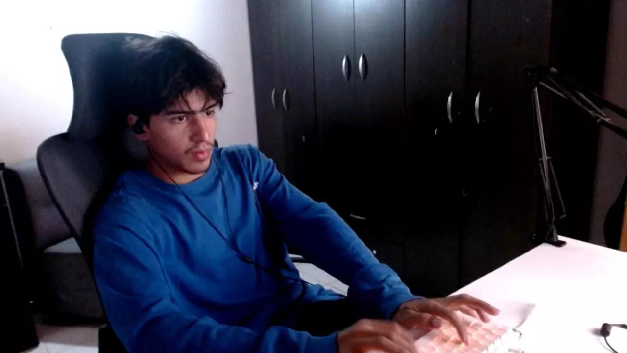 thieves_us on Cam4 