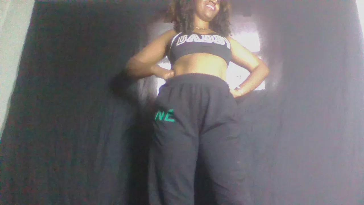 tinah3 on Cam4 