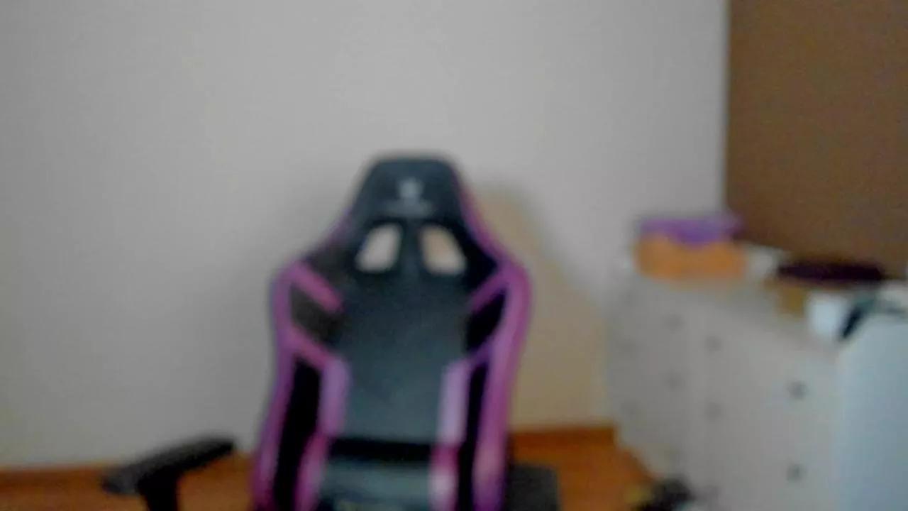 Offline TinniAngel on Cam4