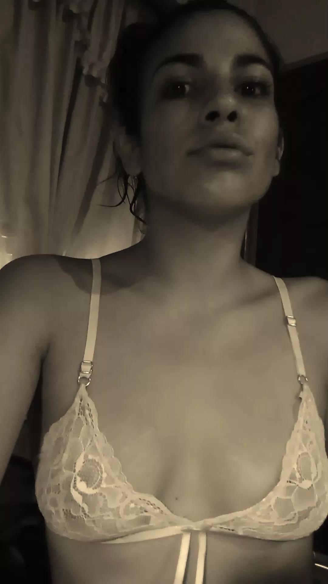 titalinda on Cam4 