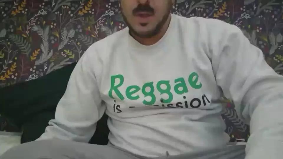 Tixon89 on Cam4 