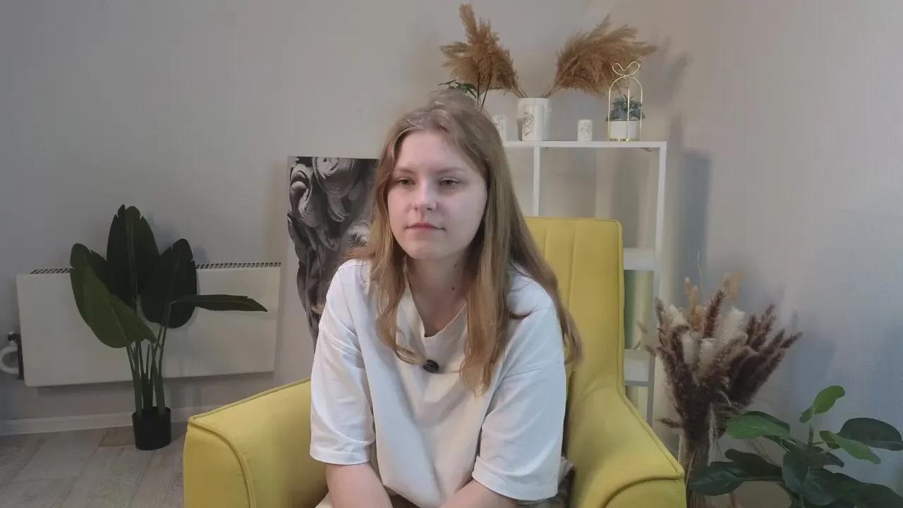 Naked ToryHittman wants you to fuck her body now ToryHittman from Cam4