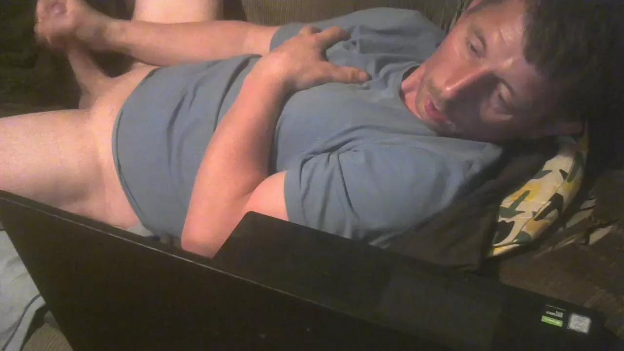toyboy546 on Cam4 