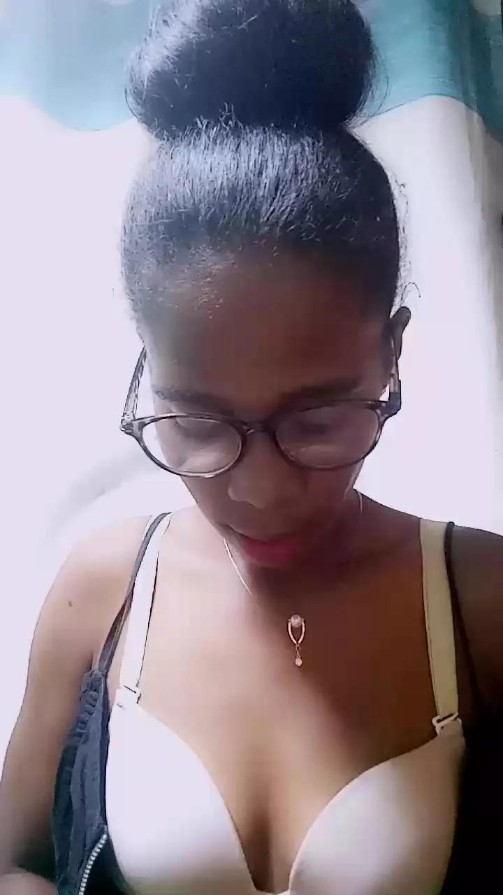 tracyloveone on Cam4 