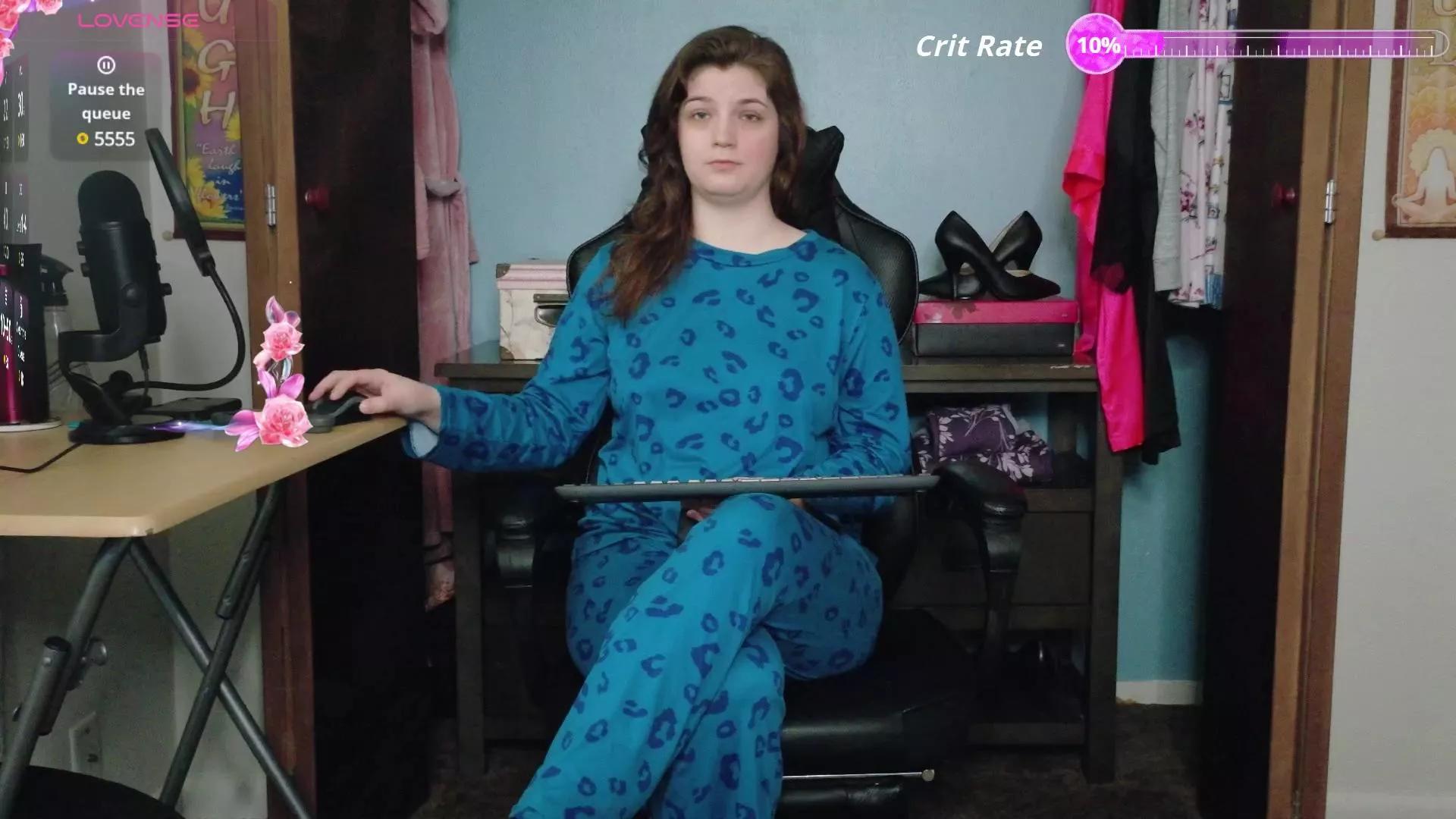 treejeanne on Cam4 