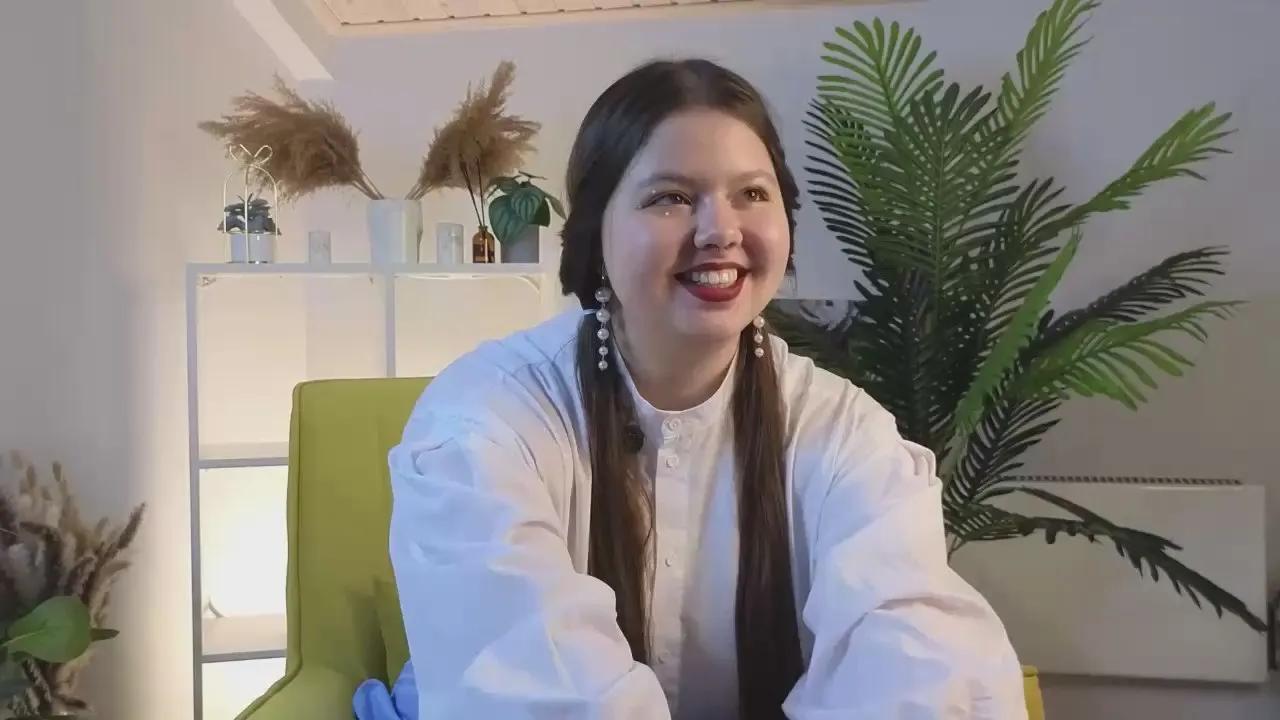 Explore Cam4's TrinityHalphen TrinityHalphen from Cam4