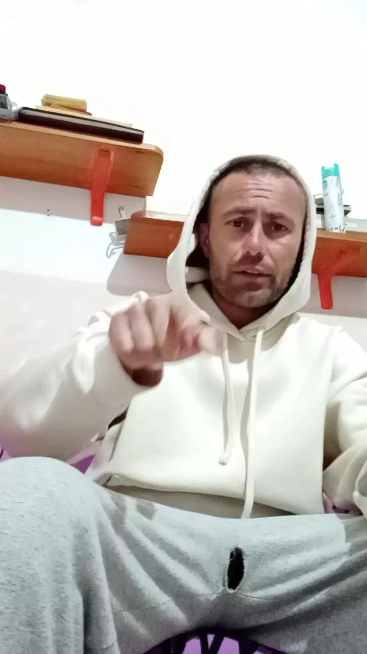 Tronista35 on Cam4 