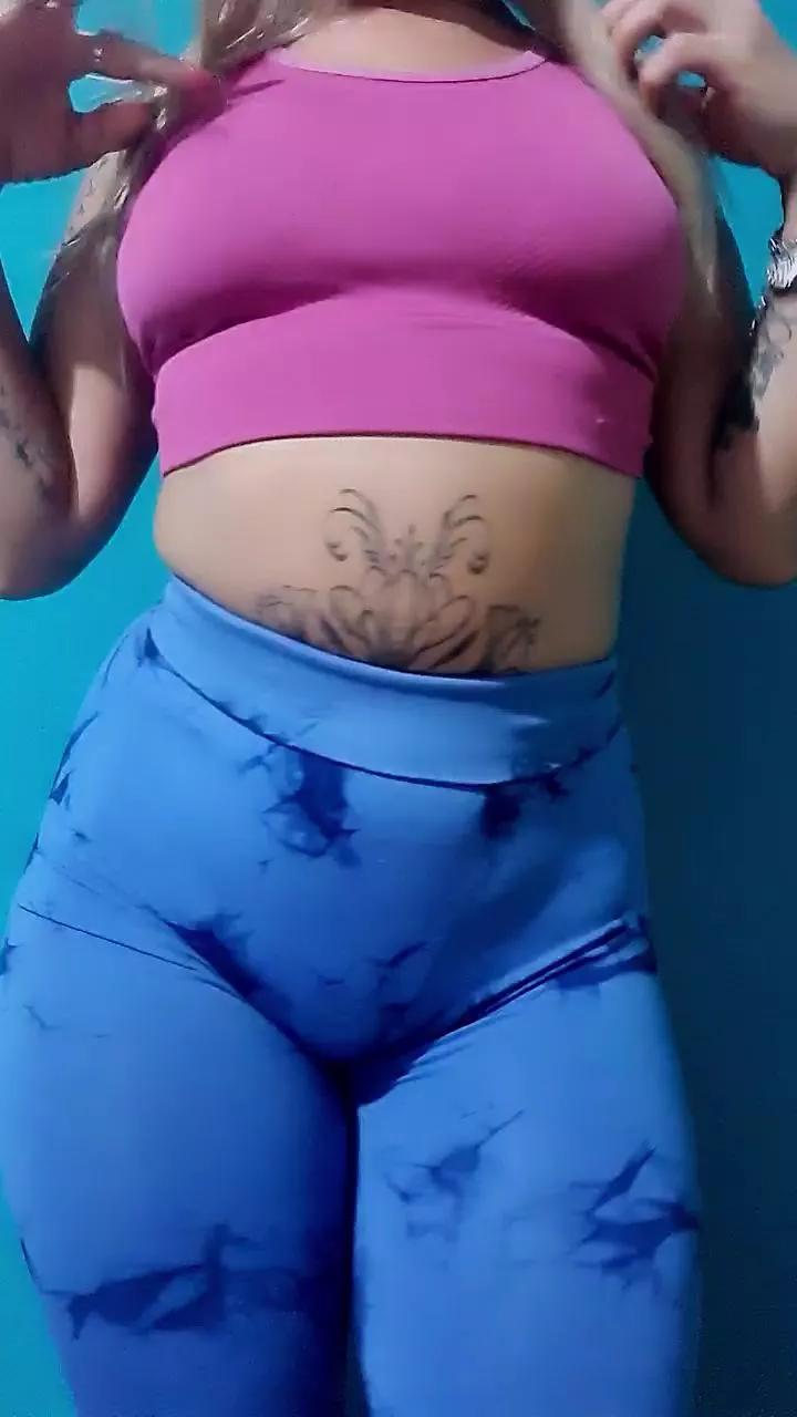 TuCulonaxxx on Cam4 