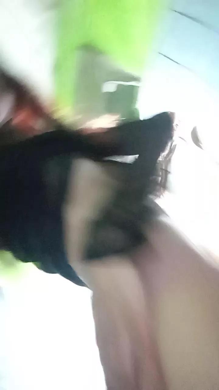 Tupuuuuutii on Cam4 