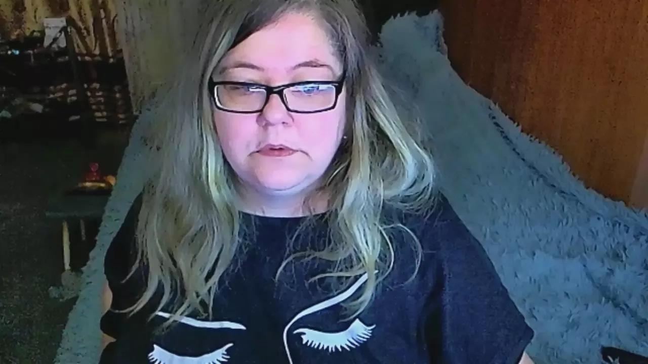 tvikssweetco on Cam4 