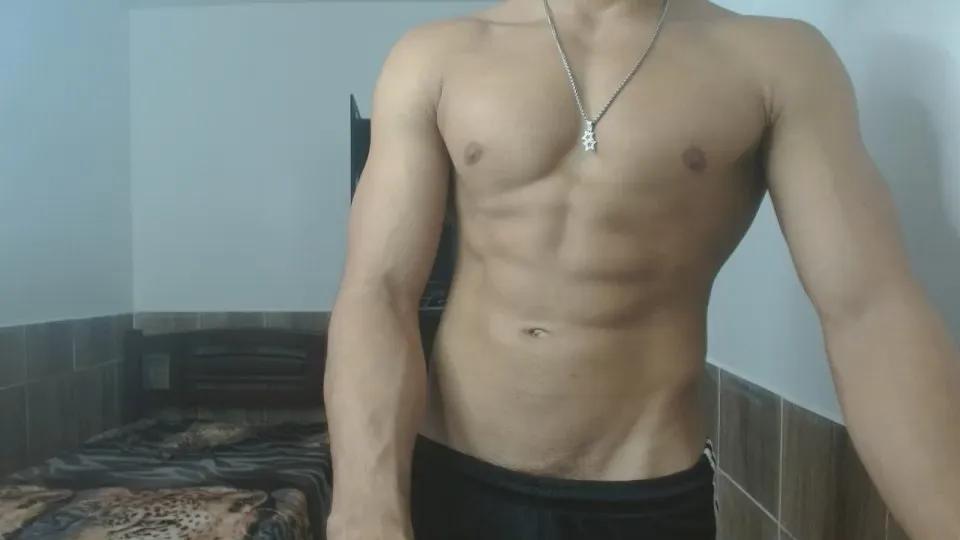 Offline TylerGolt823 on Cam4