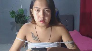 ursweetpinayxxx on Cam4 