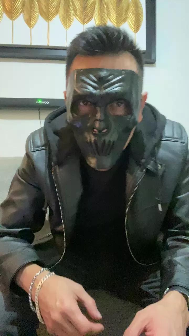 vaker_xxx on Cam4 