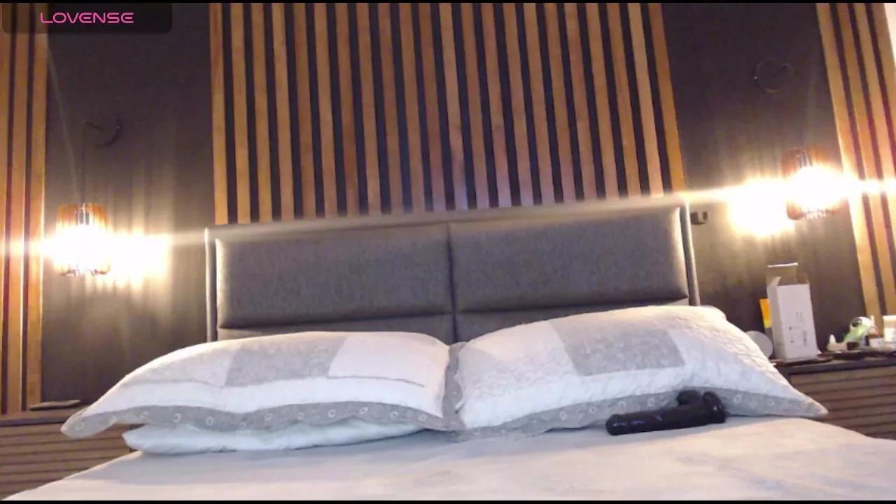 VaneGo on Cam4 