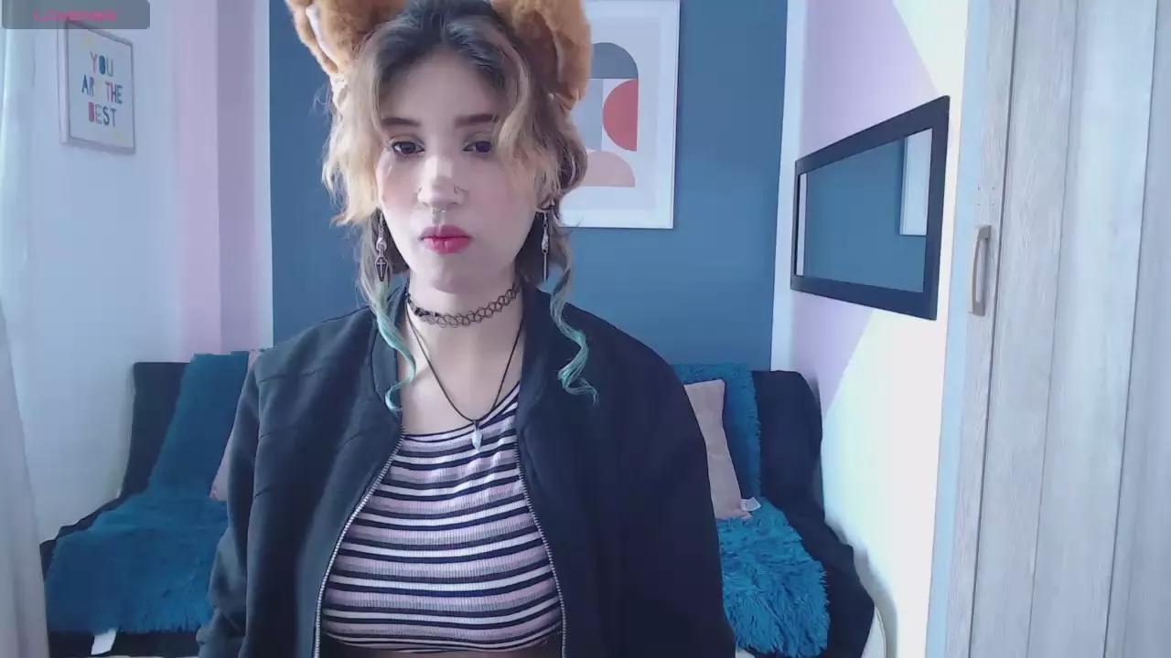 Freechat VenusMist on Cam4