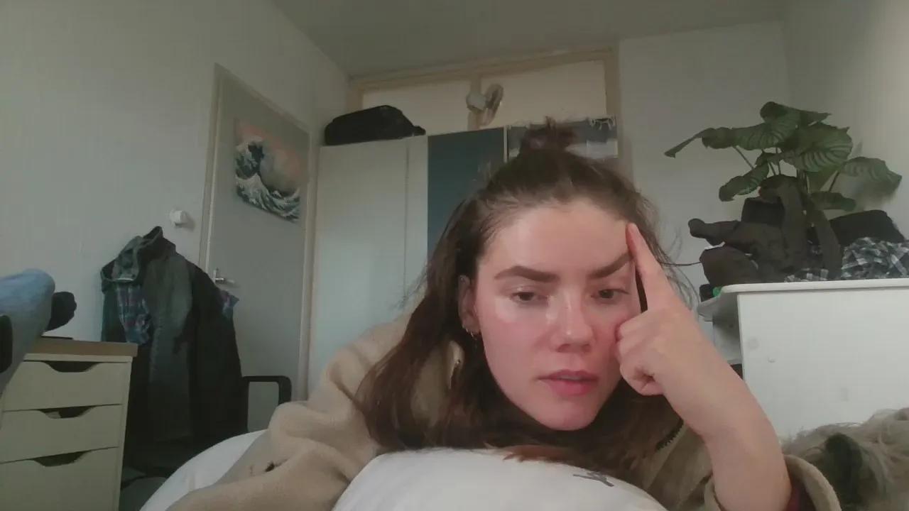 Vera_louisa on Cam4