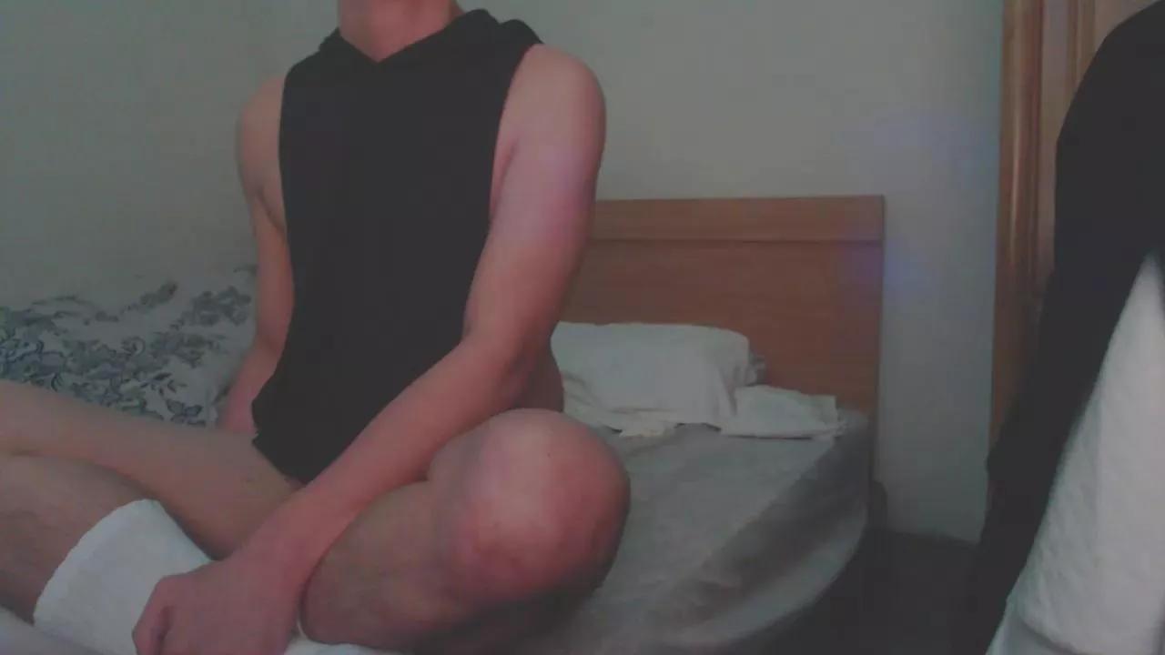 Vers10 on Cam4 